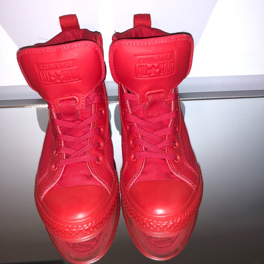 Red All Star chuck Taylor converse high tops